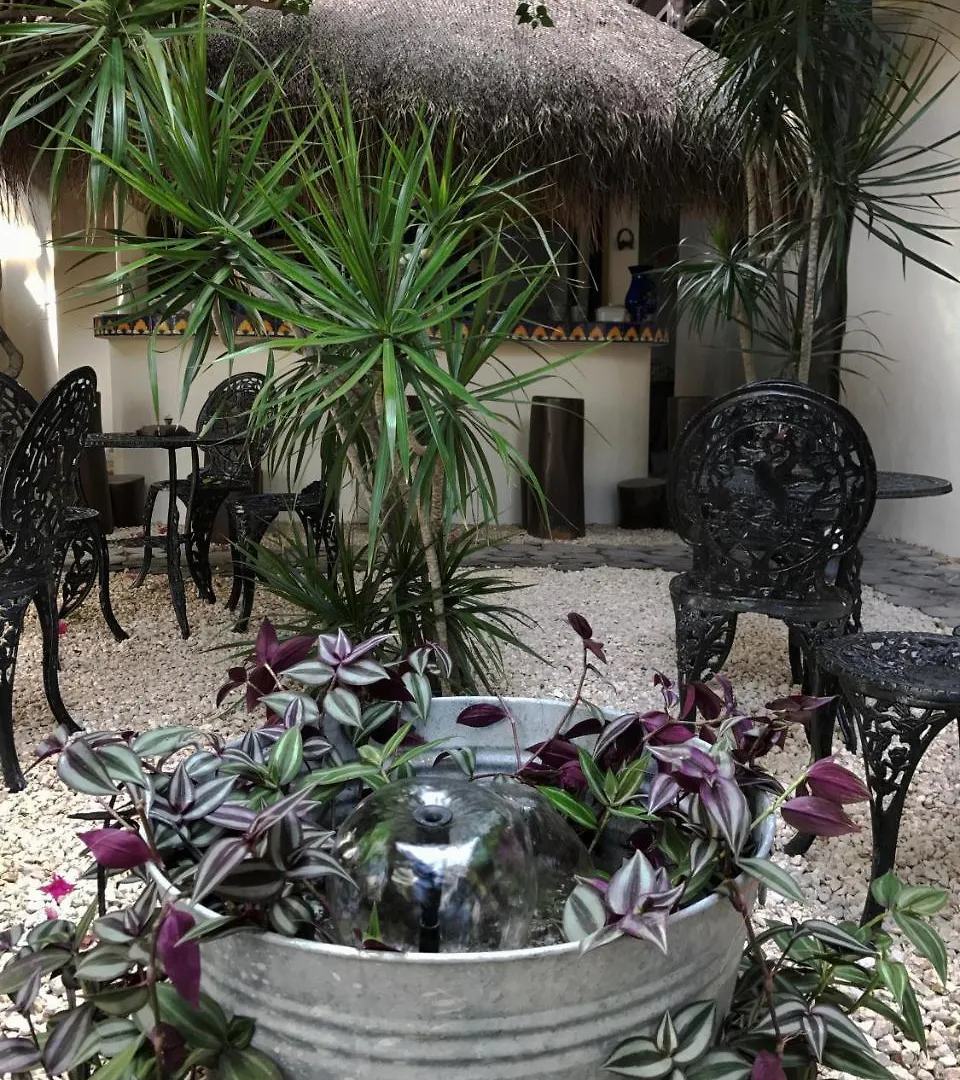 Lo Nuestro Petit Hotel Tulum